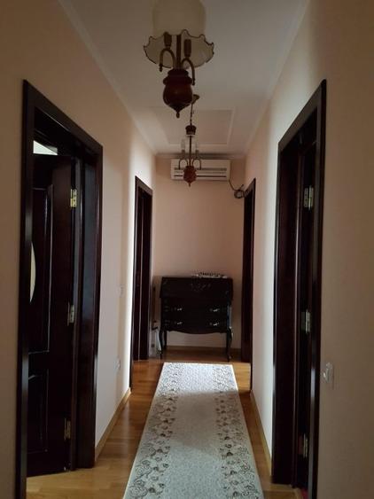 Casă individuală cu 4 camere cu Teren 700 Mp în Central