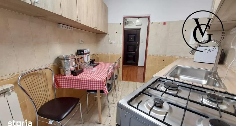 Apartament cu 2 camere semidecomandat, mobilat în Titan