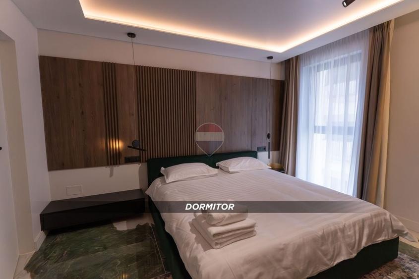 Apartament cu 3 camere decomandat, mobilat în Ultracentral