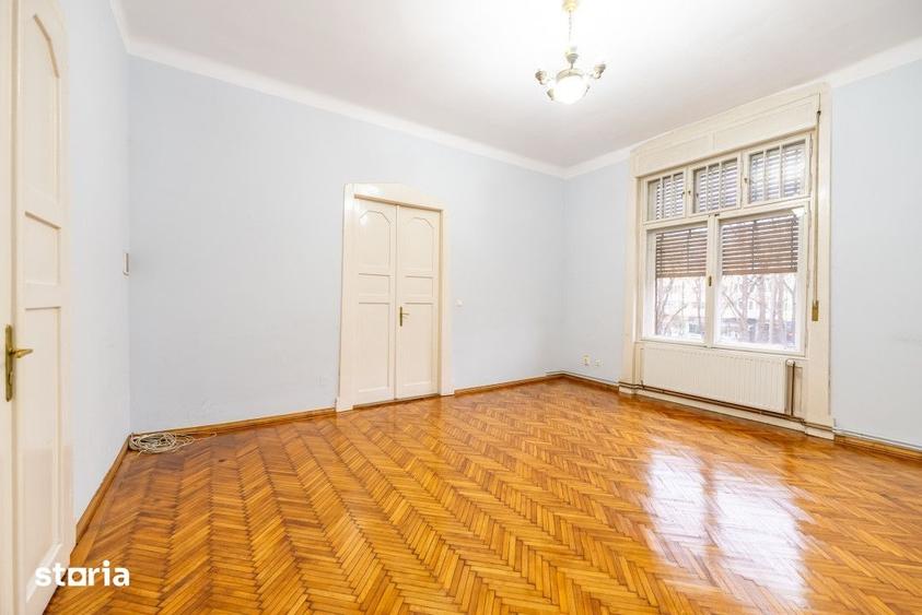 Apartament cu 3 camere în Central