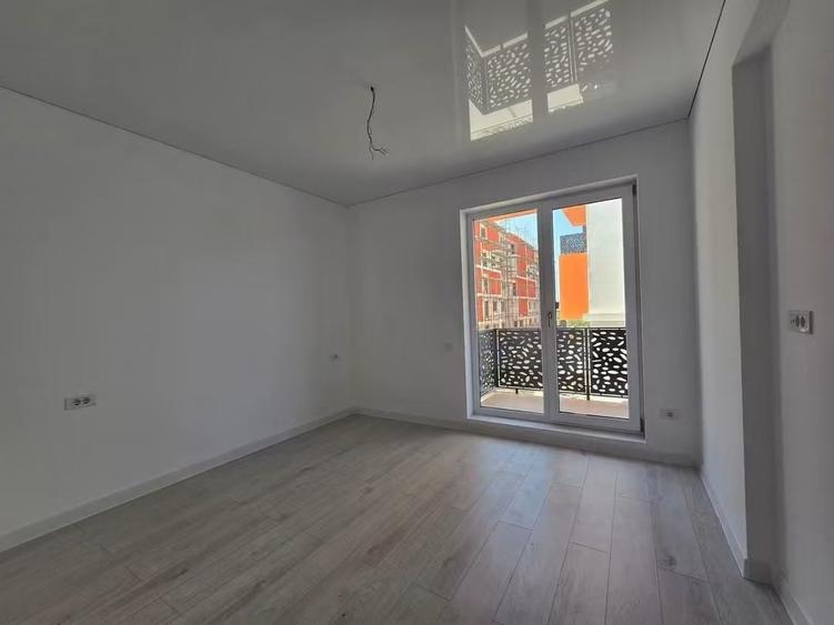 Apartament cu 2 camere decomandat în Dobroești