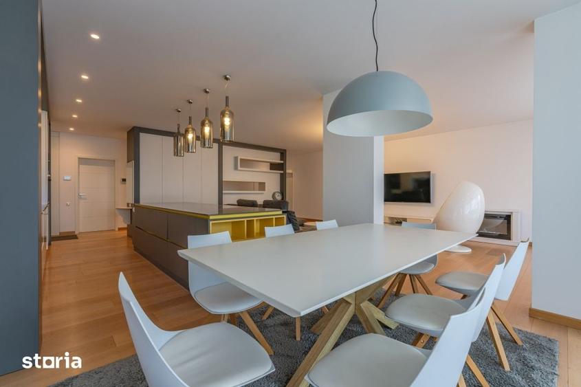 Apartament cu 4 camere în Cetatea