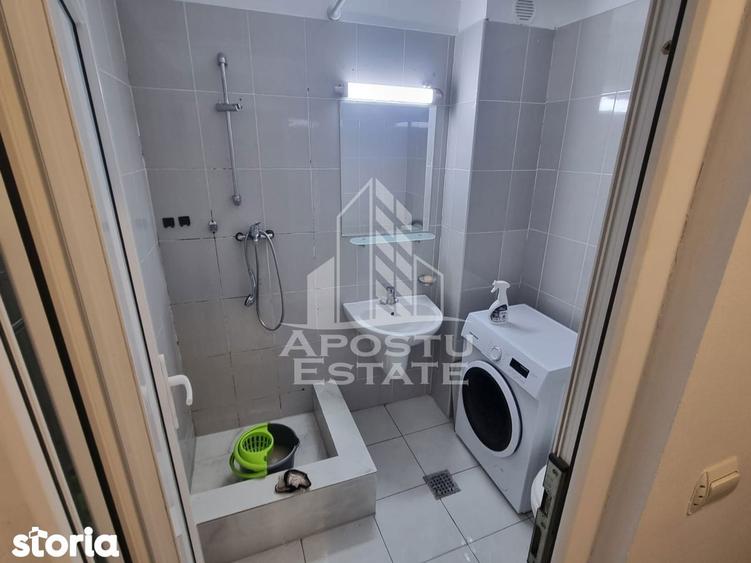 Apartament cu 1 camera de inchiriat, centrala propie, decomandat, zona - 3