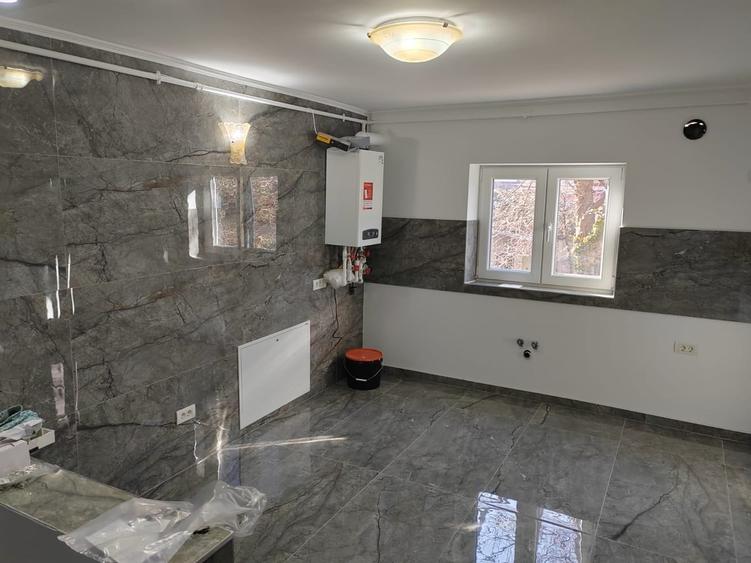 Apartament semidecomandat în Central