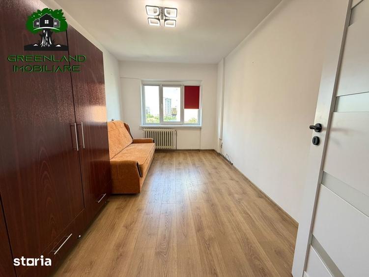 Apartament cu 2 camere decomandat în Podu Roș — fotografia 2