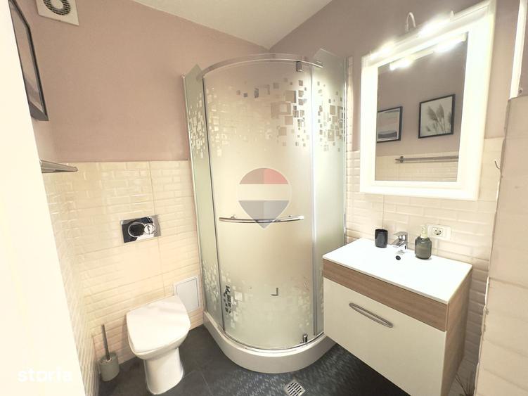 Apartament cu 3 camere în Victoriei