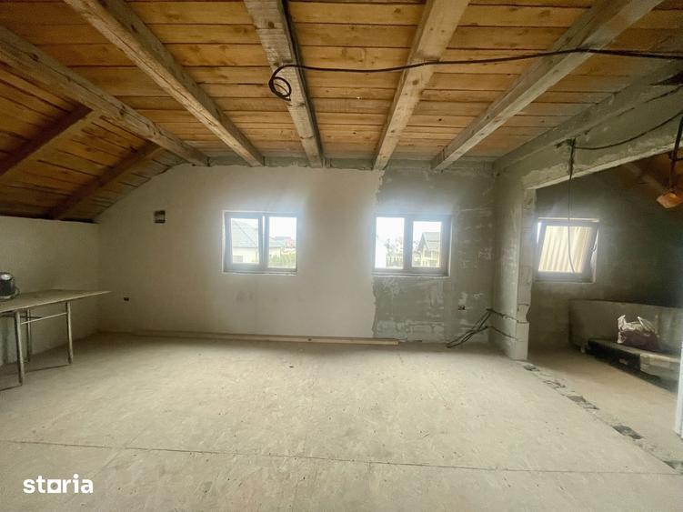 Casă cu 4 camere cu Teren 600 Mp în Central