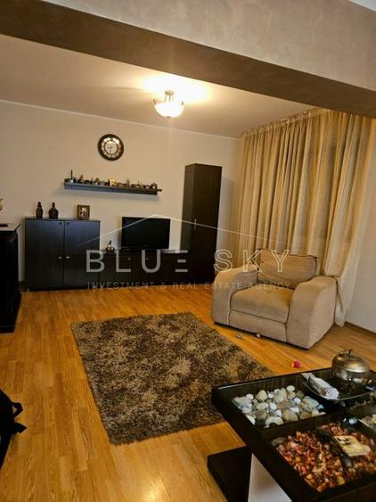 Duplex cu 7 camere cu Canalizare în Cumpăna