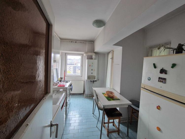 Apartament cu 2 camere decomandat în Griviței
