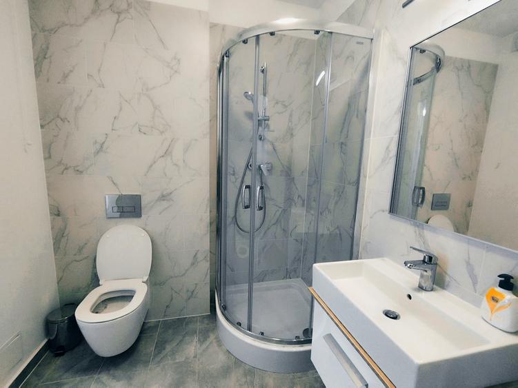 Apartament cu 3 camere decomandat în Nord