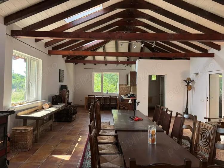 Casă cu 6 camere cu Teren 16351 Mp în Viile Satu Mare