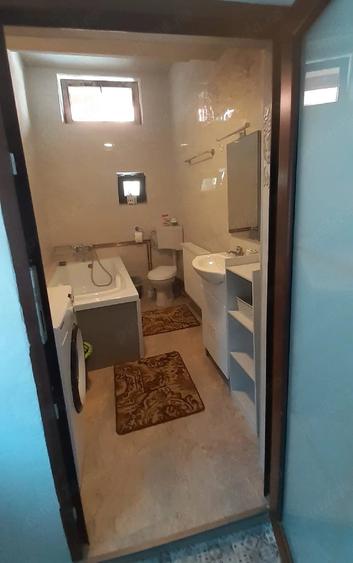 Apartament cu 2 camere semidecomandat în Orașul de Jos