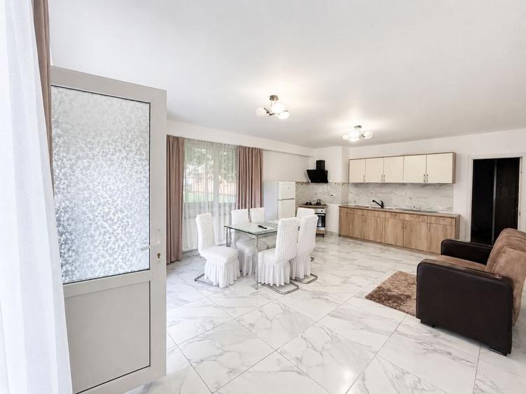 Casă cu 2 camere cu Teren 80 Mp în Movilei