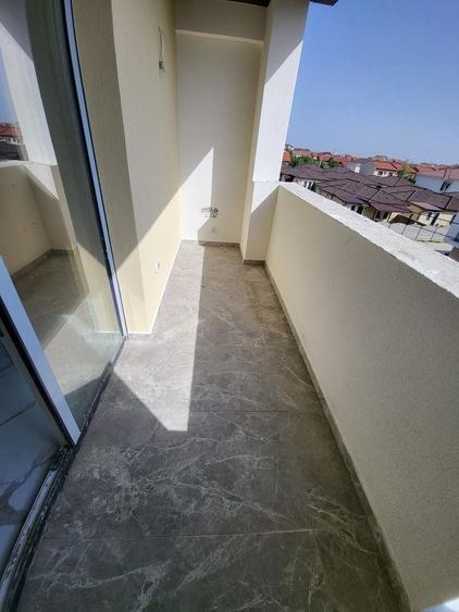 Apartament cu 2 camere decomandat în Giroc