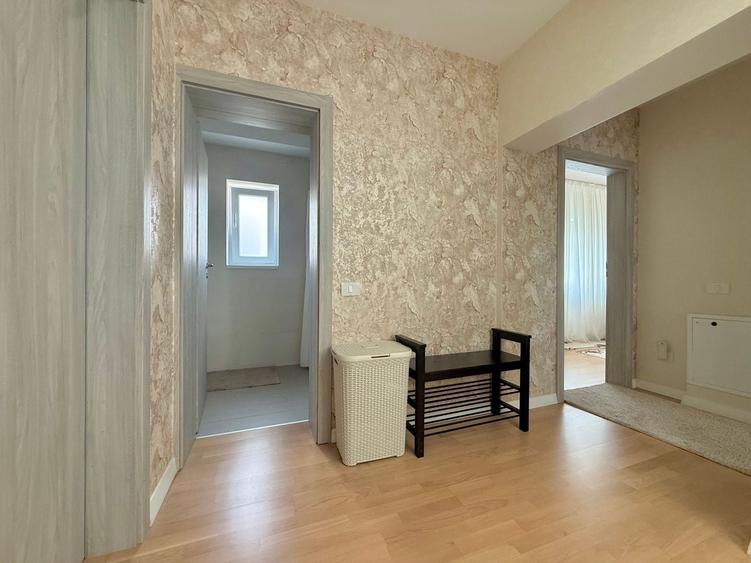 Duplex cu 5 camere cu Canalizare în Pipera