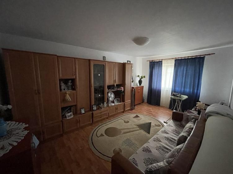 Apartament cu 2 camere decomandat în Sud