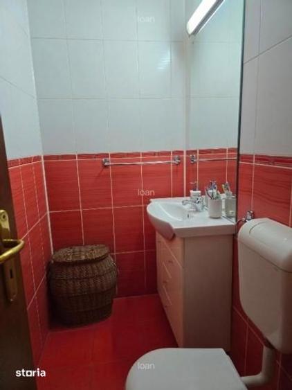 Apartament cu 4 camere în Drumul Taberei