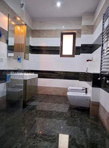 Casă cu 5 camere cu Teren 764 Mp în Unirii