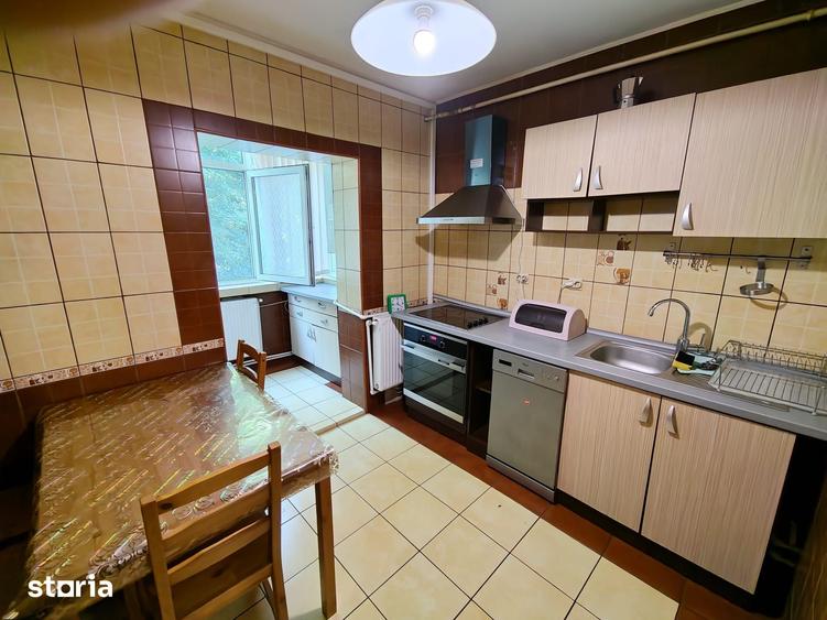 Apartament cu 3 camere în Central