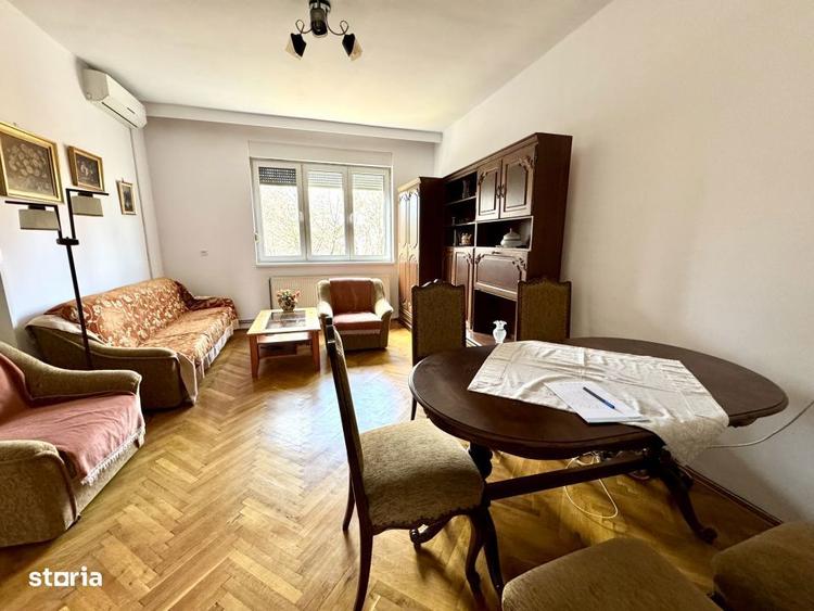Apartament cu 3 camere decomandat, mobilat în Central — fotografia 1