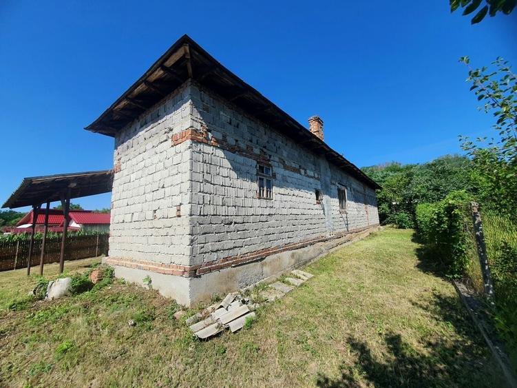 Casă cu 4 camere în Boțârcani