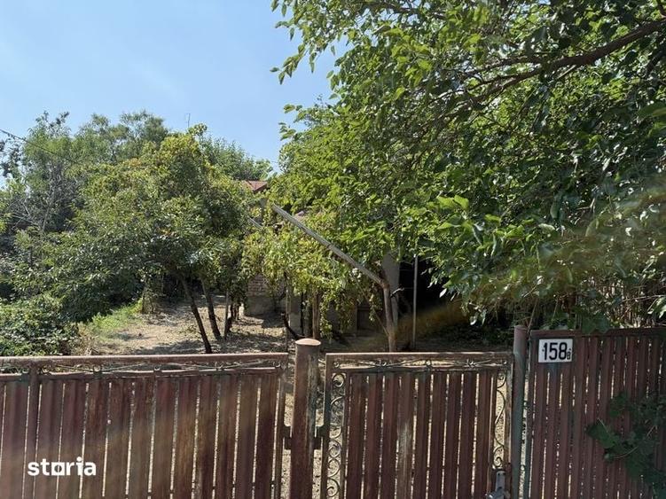 Casă cu 2 camere cu Teren 250 Mp în Valea Călugărească
