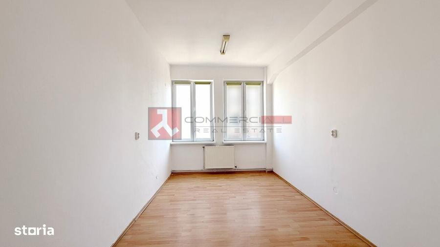 Spațiu comercial, de 269 mp, în Județean