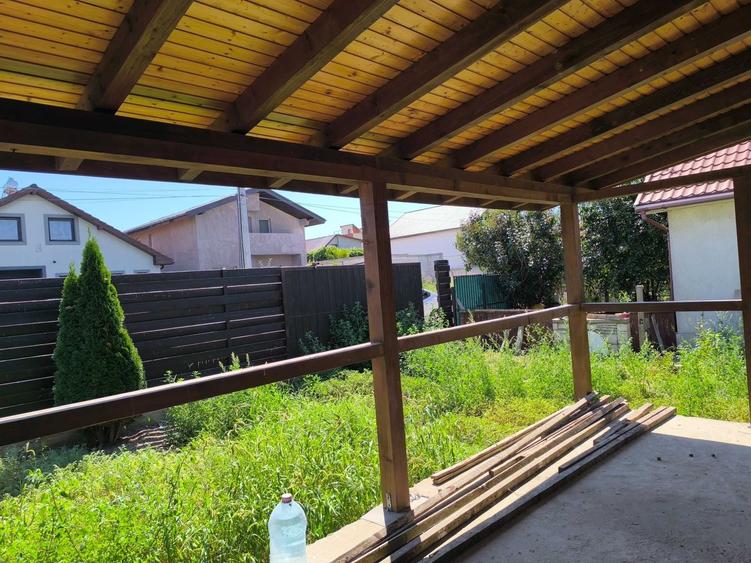 Casă cu 3 camere cu Teren 300 Mp în Lumina