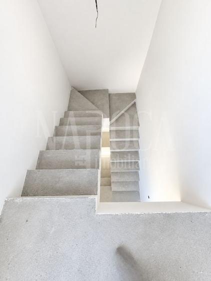 Duplex cu 4 camere cu Canalizare în Bună Ziua