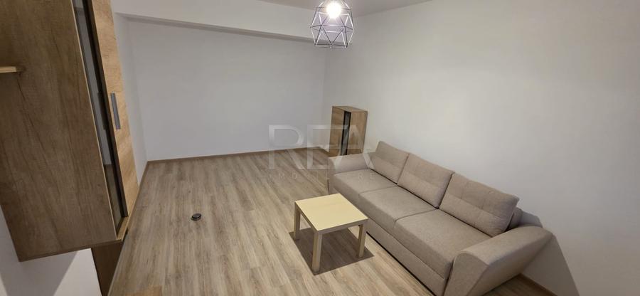 Apartament cu 2 camere decomandat, mobilat în Păcii