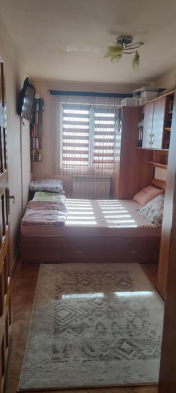 Apartament cu 2 camere decomandat în Plopilor