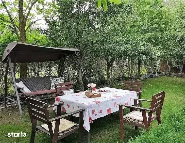 Casă cu 5 camere cu Teren 512 Mp în Mogoșoaia