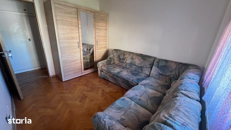 Apartament cu 3 camere de inchiriat Micalaca 300, zona Supeco - 7