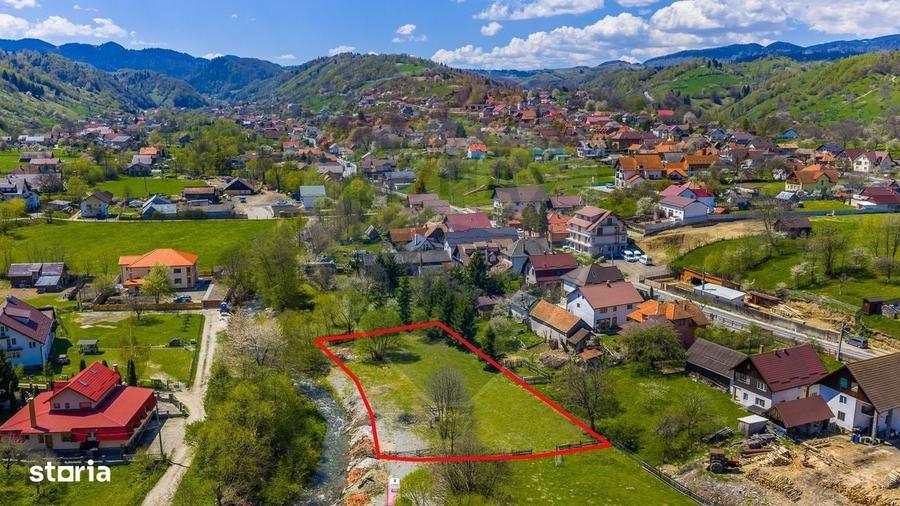 Spațiu comercial, în Moieciu