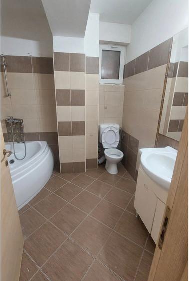 Apartament cu 2 camere în Tomis Nord