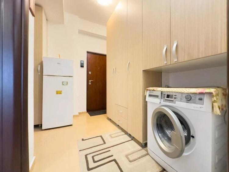 Garsonieră decomandată în Central