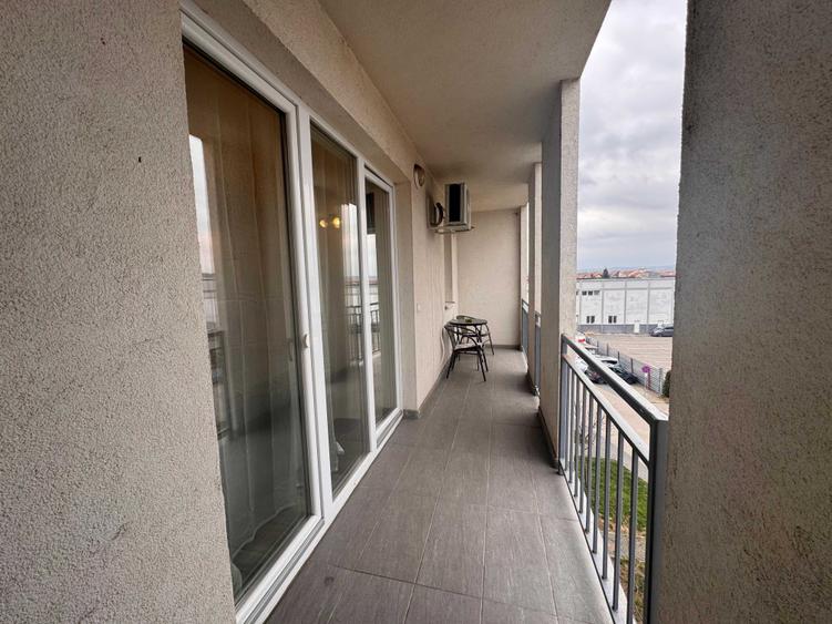 Apartament cu 2 camere decomandat în Lazaret