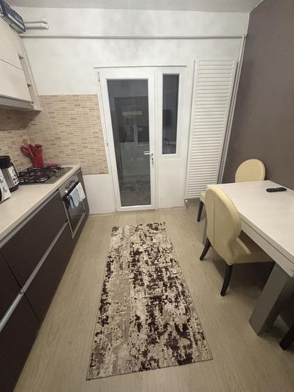 Apartament cu 2 camere decomandat în Brazda lui Novac