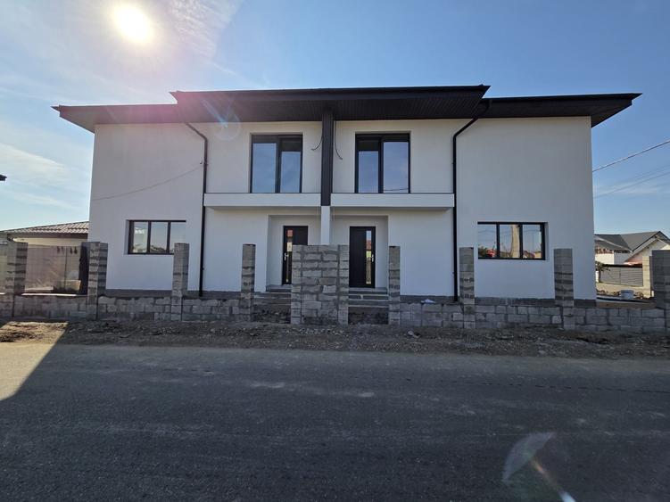 Casă cu 3 camere în Smeura