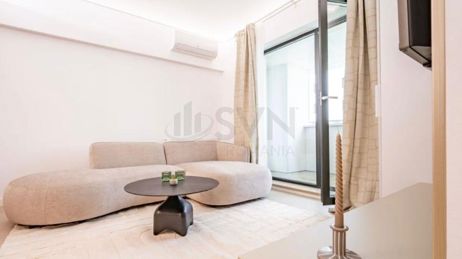 Apartament cu 3 camere semidecomandat, mobilat în Pipera — fotografia 2