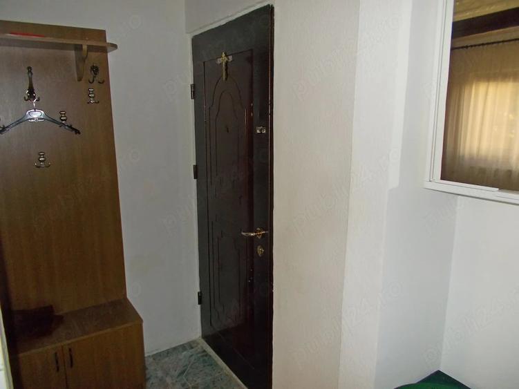 Apartament cu 3 camere semidecomandat în Freidorf