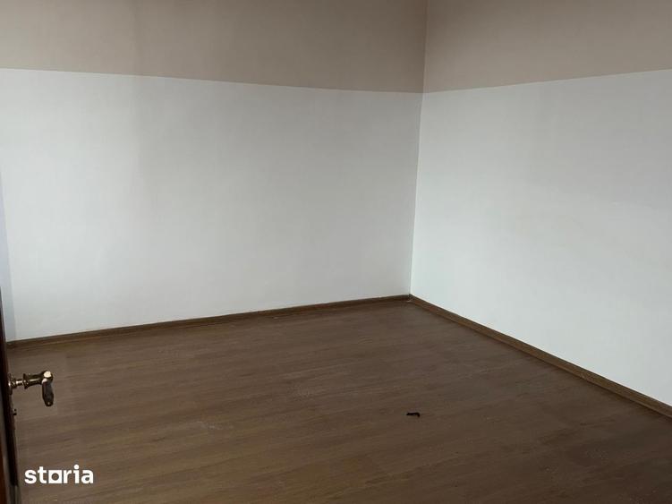 Casă cu 3 camere cu Teren 367 Mp în Central