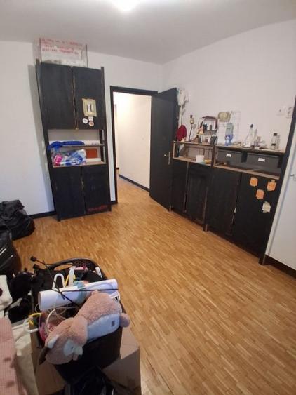 Apartament 4 camere-semidecomandat-zona Drumul Taberei - 3