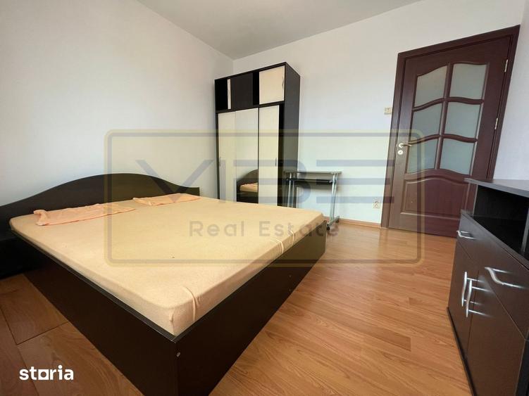 Apartament cu 3 camere decomandat, mobilat în Gară