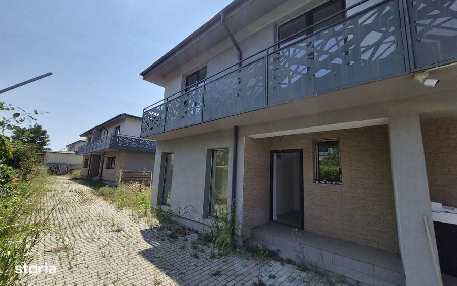Casă cu 4 camere în Odăile