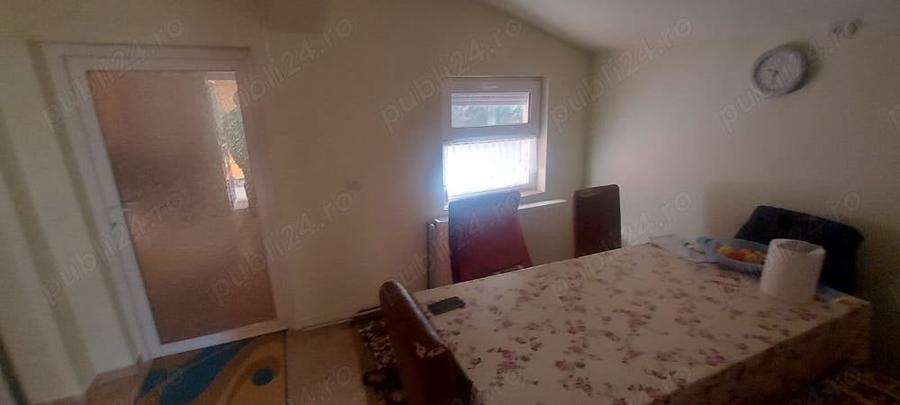 Casă cu 4 camere cu Teren 1900 Mp în Pișchia