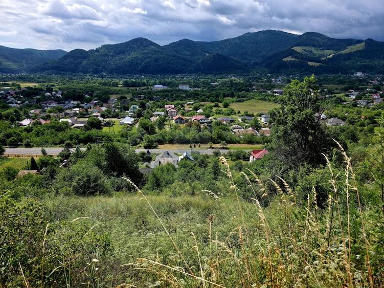 Teren de 680 mp, în Viișoara