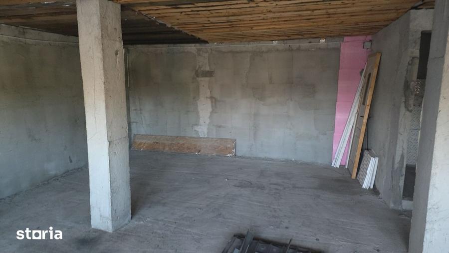 Spațiu comercial, de 170 mp, în Apărătorii Patriei