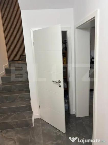 Casă cu 4 camere cu Teren 350 Mp în Covaci