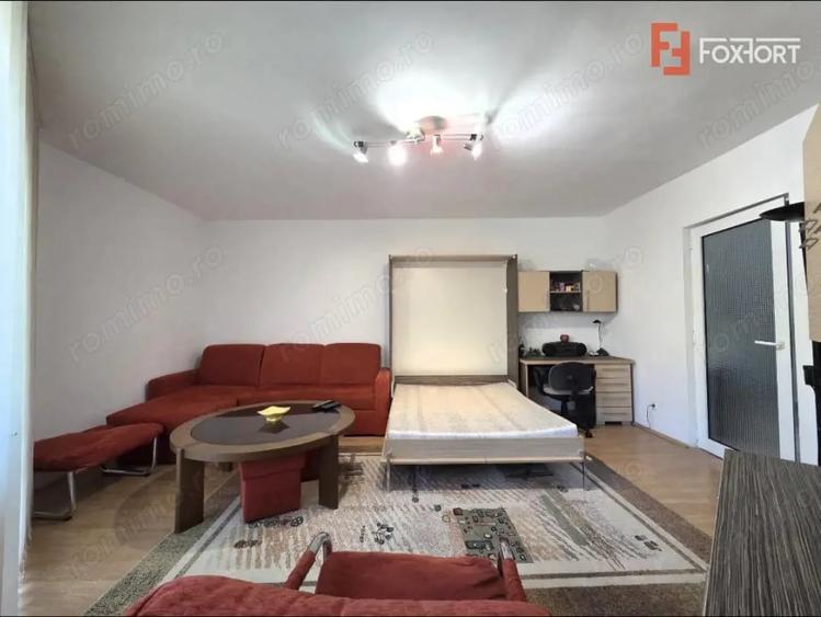 Apartament cu 2 camere decomandat în Micălaca